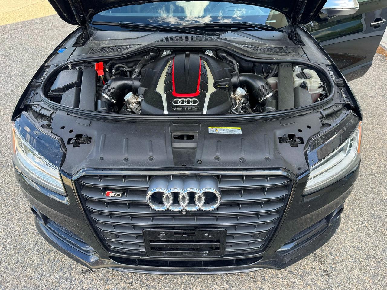 2017 Audi S8 Plus Quattro Black vin: WUAJ5AFD5HN901064