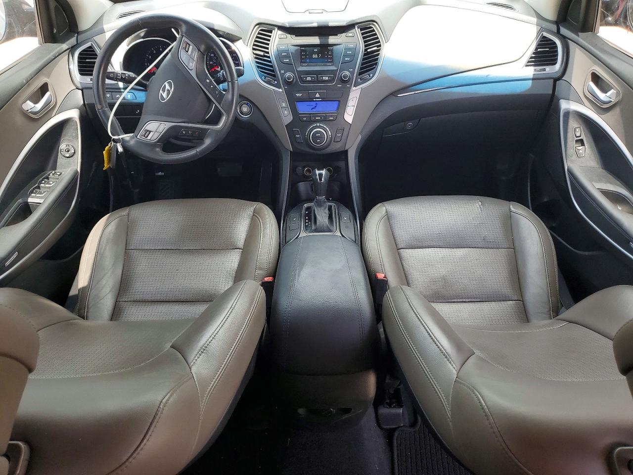 2016 Hyundai Santa Fe Sport 2.0t Синий vin: 5XYZU3LAXGG320593