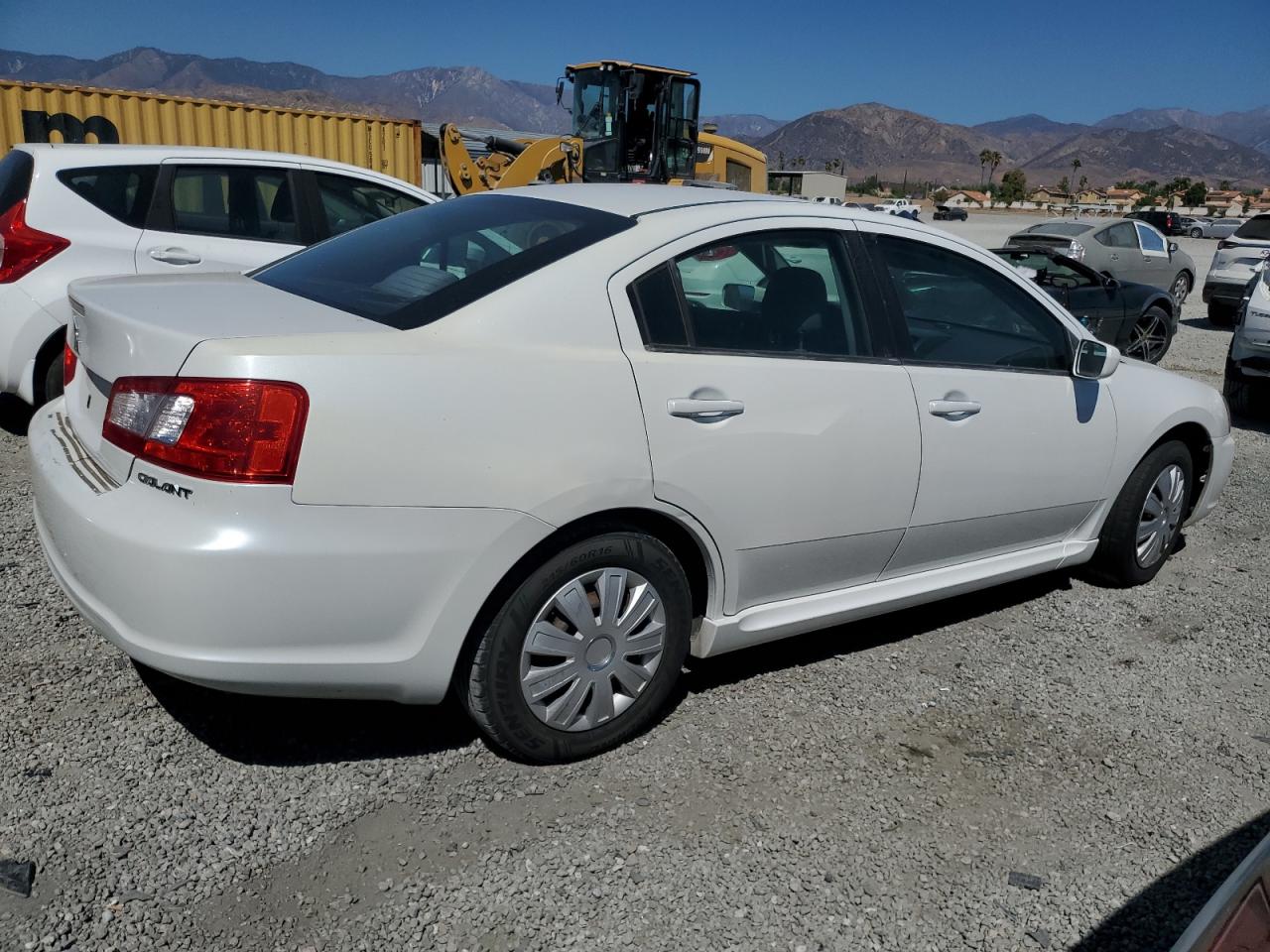 2010 Mitsubishi Galant Es White vin: 4A32B3FF5AE013005