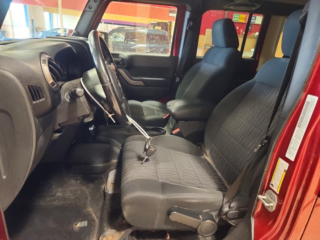 2011 Jeep Wrangler Unlimited Sport Brown vin: 1J4BA3H1XBL552220