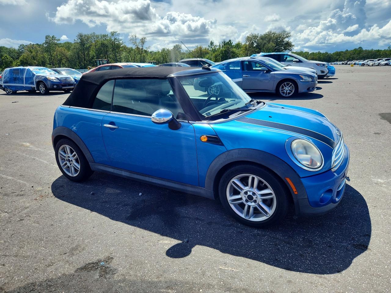 2012 Mini Cooper Blue vin: WMWZN3C54CT133927
