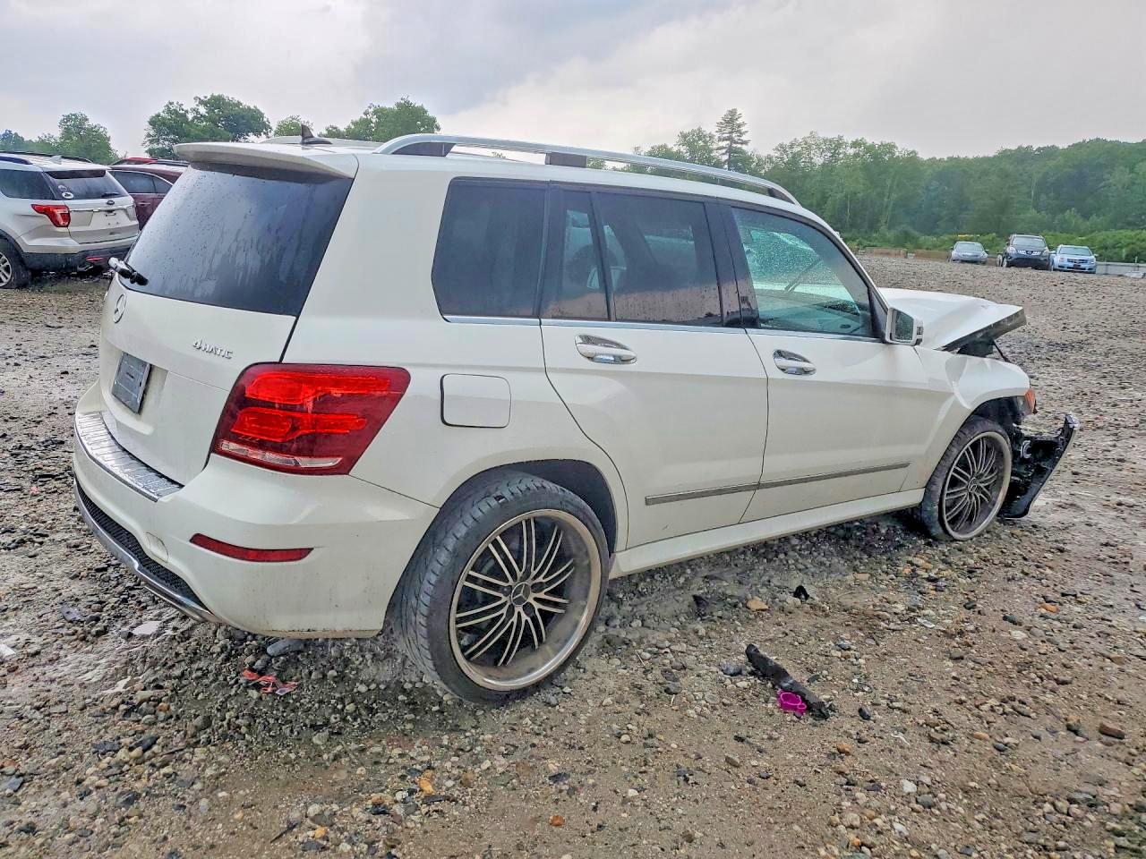 2013 Mercedes-benz Glk 350 4matic White vin: WDCGG8JB5DG075194