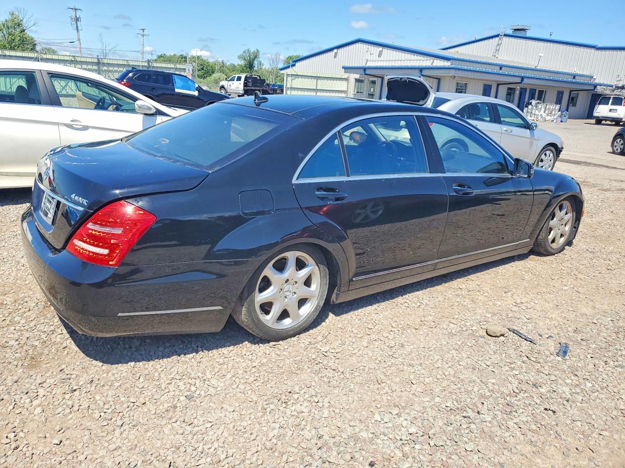 2011 Mercedes-benz S 550 4matic Black vin: WDDNG8GB1BA368729