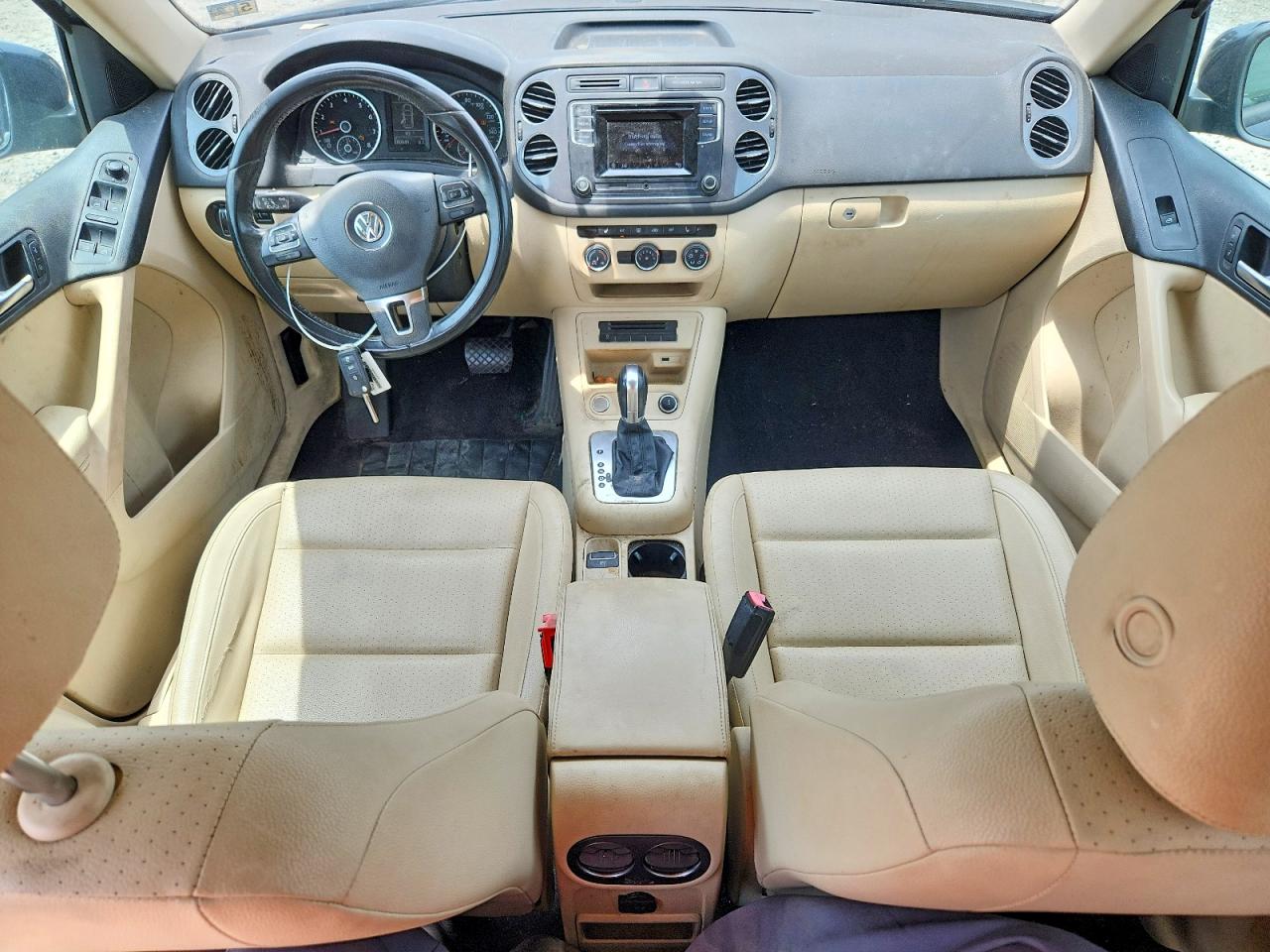 2016 Volkswagen Tiguan S Blue vin: WVGAV7AX3GW600699