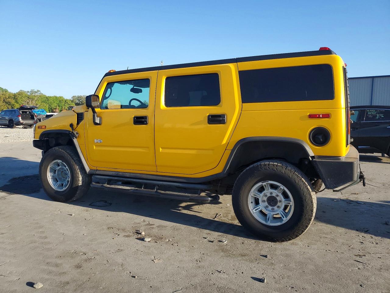 2003 Hummer H2 Желтый vin: 5GRGN23U63H107830