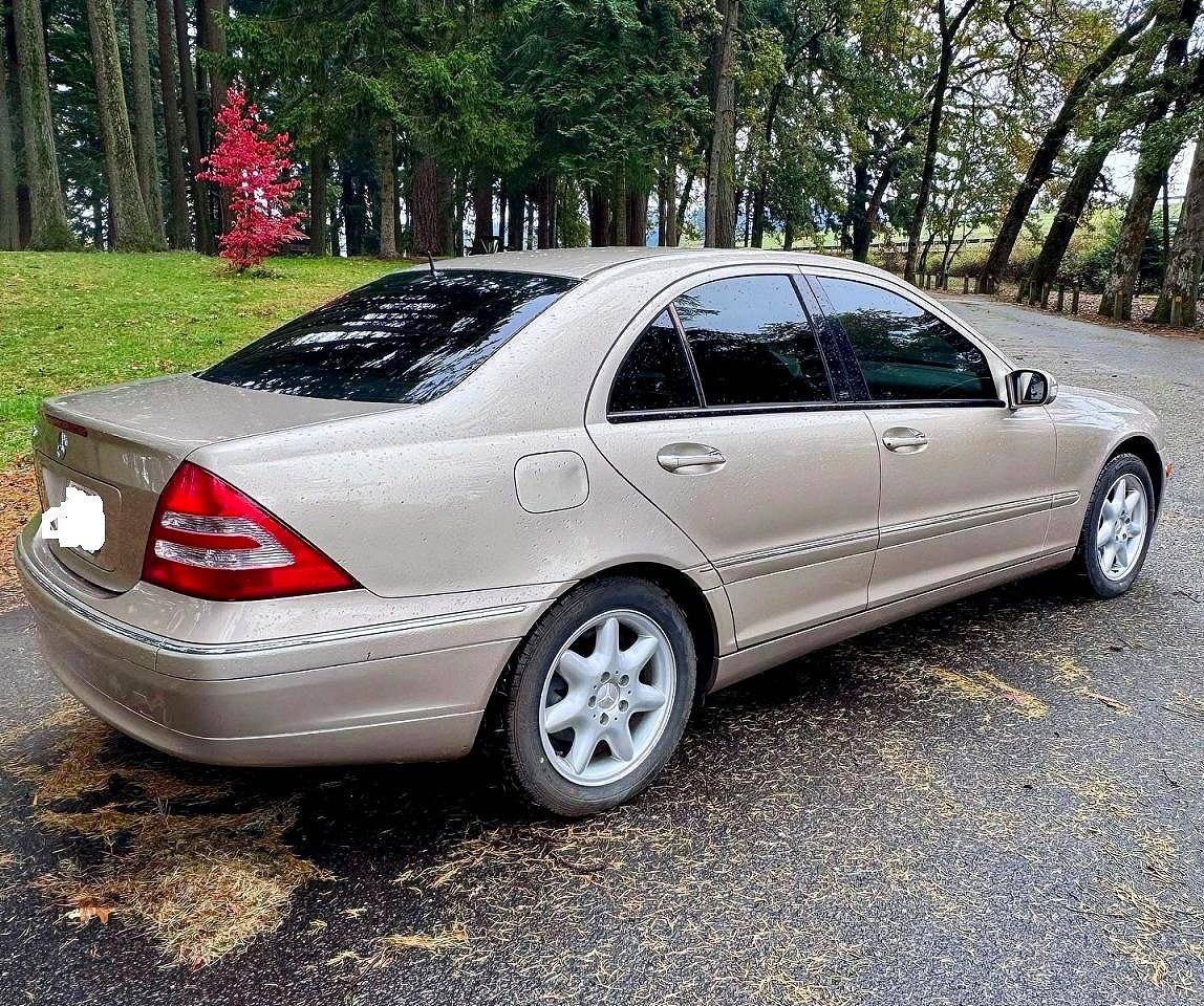 2001 Mercedes-benz C 320 Gold vin: WDBRF64J41F035438