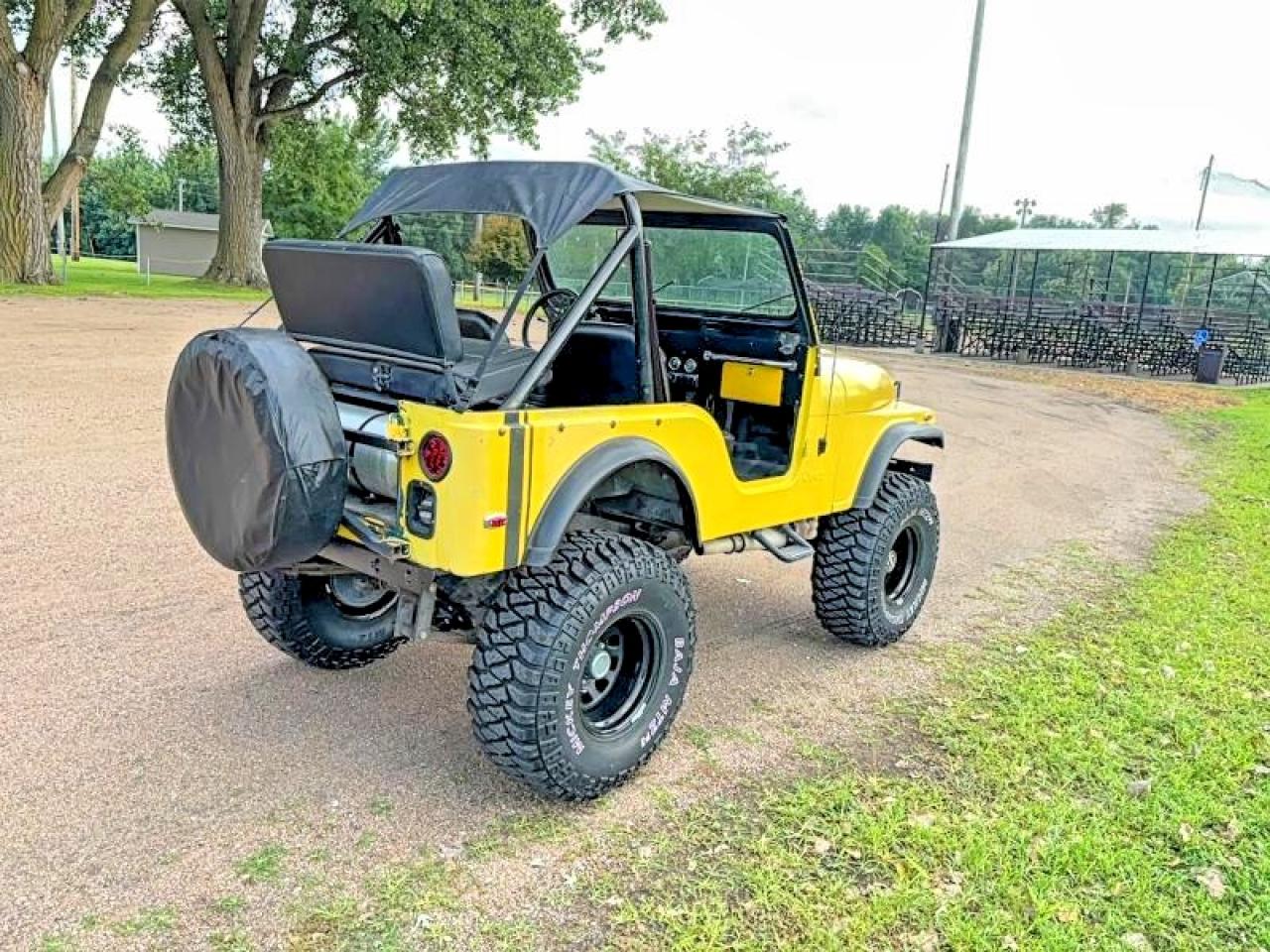 1978 Jeep Cj5 Yellow vin: J8F83AA033481