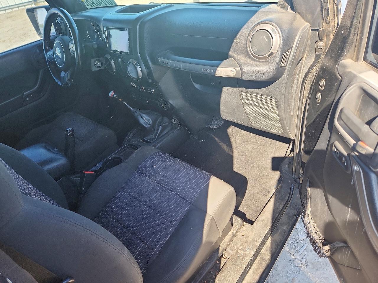 2011 Jeep Wrangler Sport Black vin: 1J4AA2D11BL550898