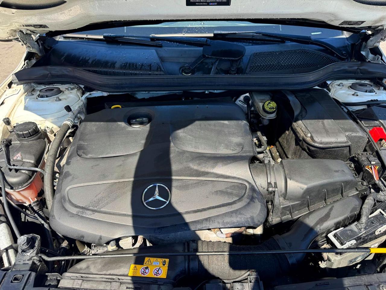 2018 Mercedes-benz Gla 250 4matic White vin: WDCTG4GB7JU000217