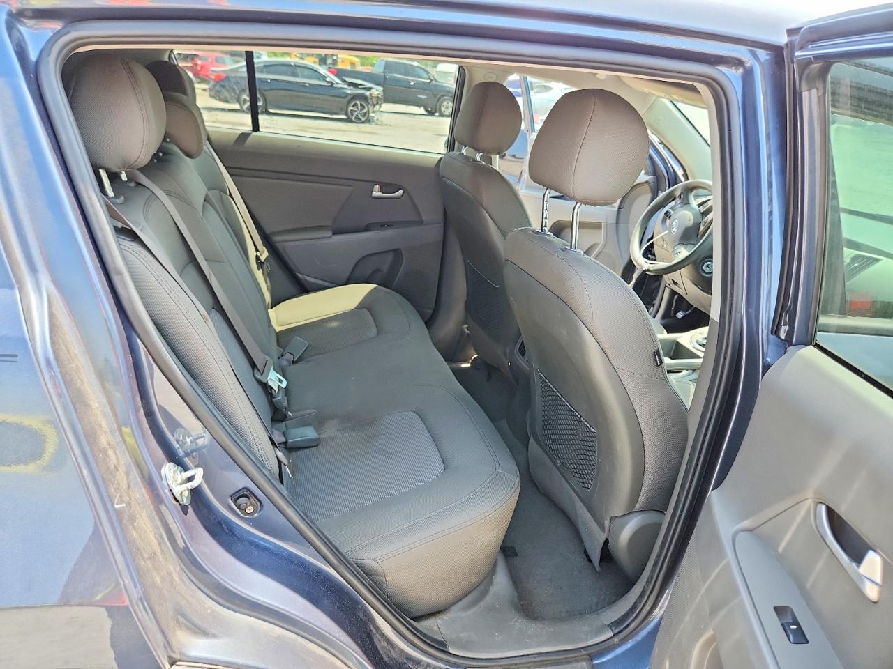 2015 Kia Sportage Lx Blue vin: KNDPB3AC2F7784684