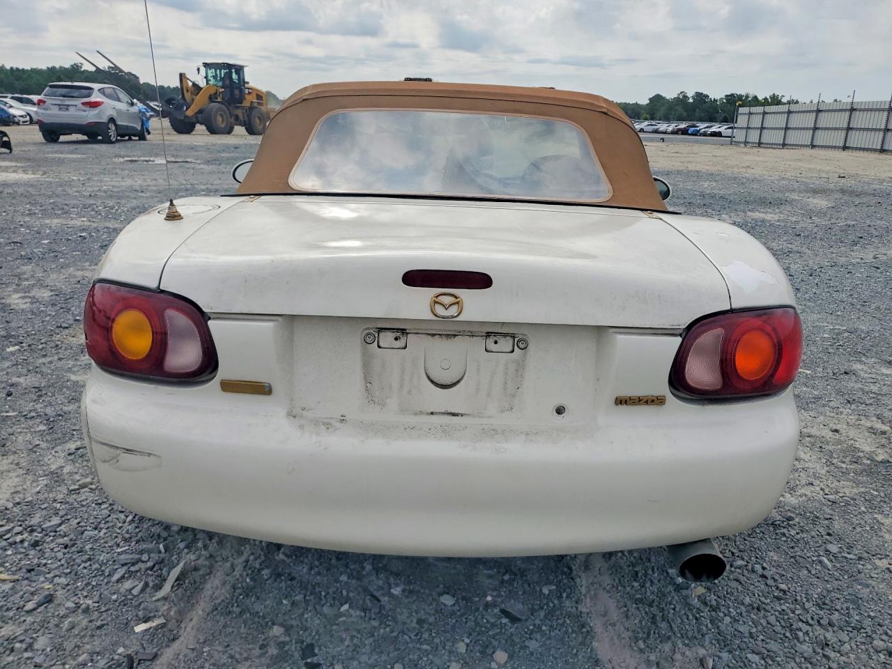 1999 Mazda Mx-5 Miata White vin: JM1NB3535X0109472