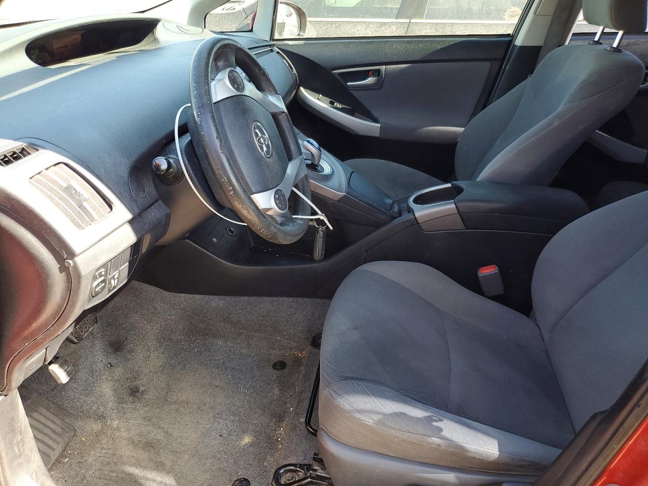 2013 Toyota Prius Two Красный vin: JTDKN3DUXD0342618