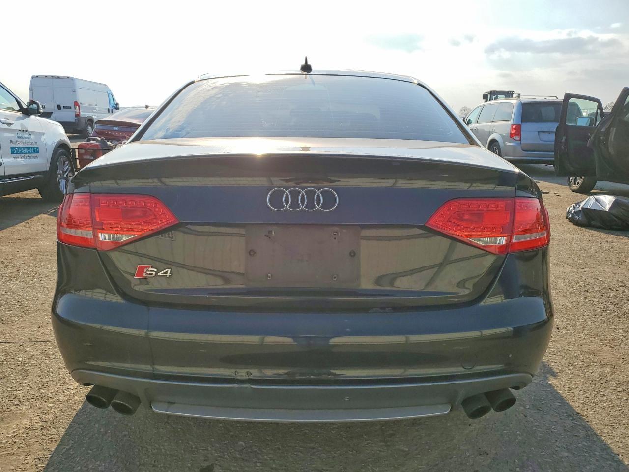 2010 Audi S4 Prestige Черный vin: WAUKGBFL0AA070687