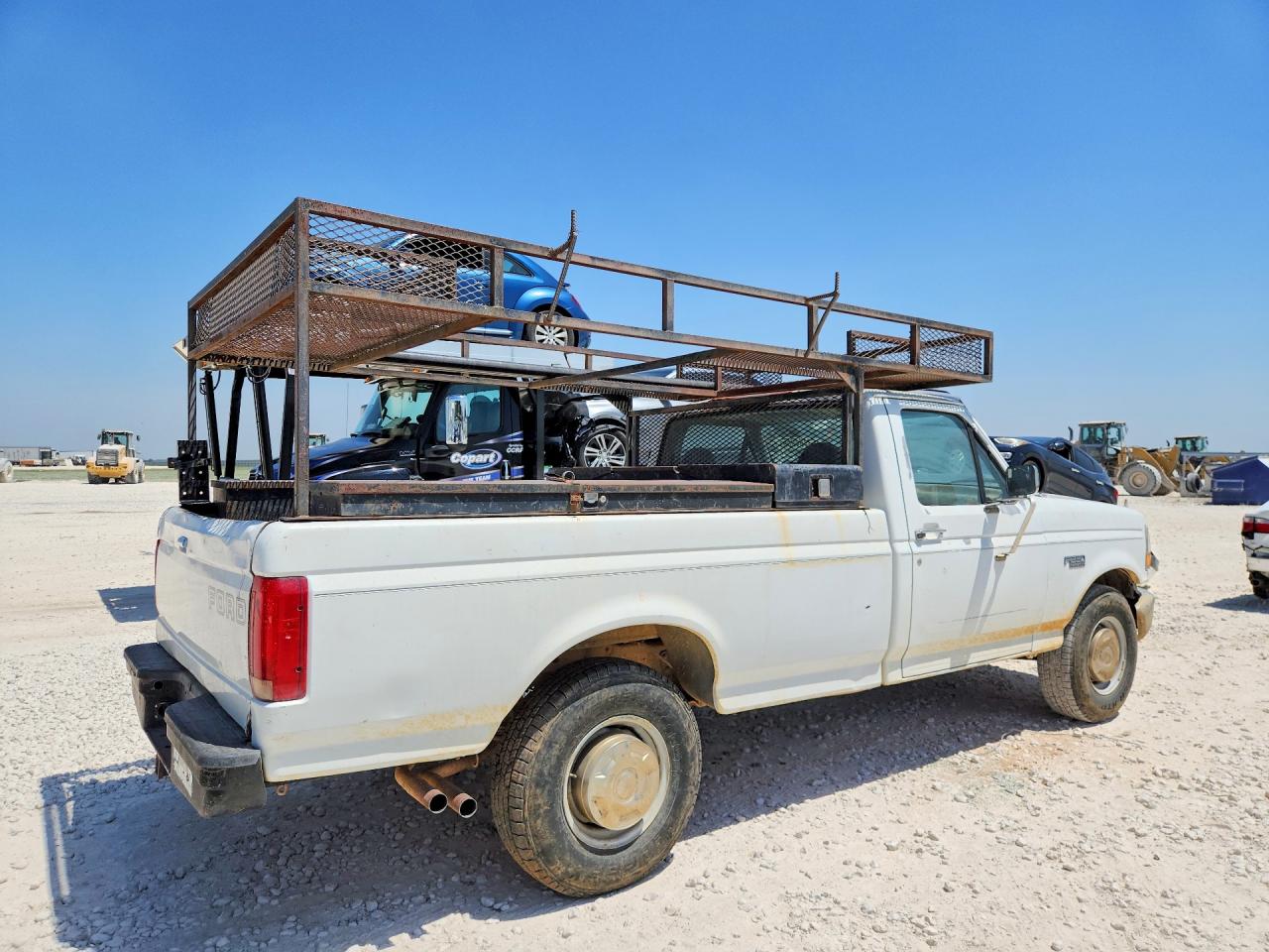 1997 Ford F250 White vin: 3FTHF25H6VMA72630