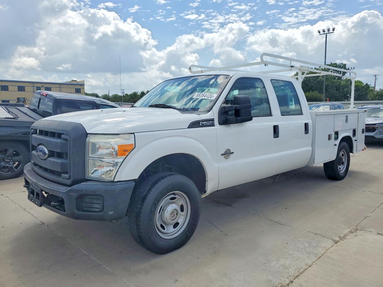 2014 Ford F250 Super Duty White vin: 1FD7W2BTXEEB19664