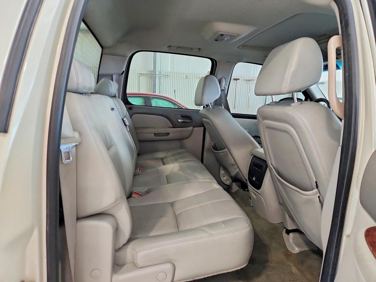2009 Gmc Sierra K1500 Slt White vin: 3GTEK33329G165726
