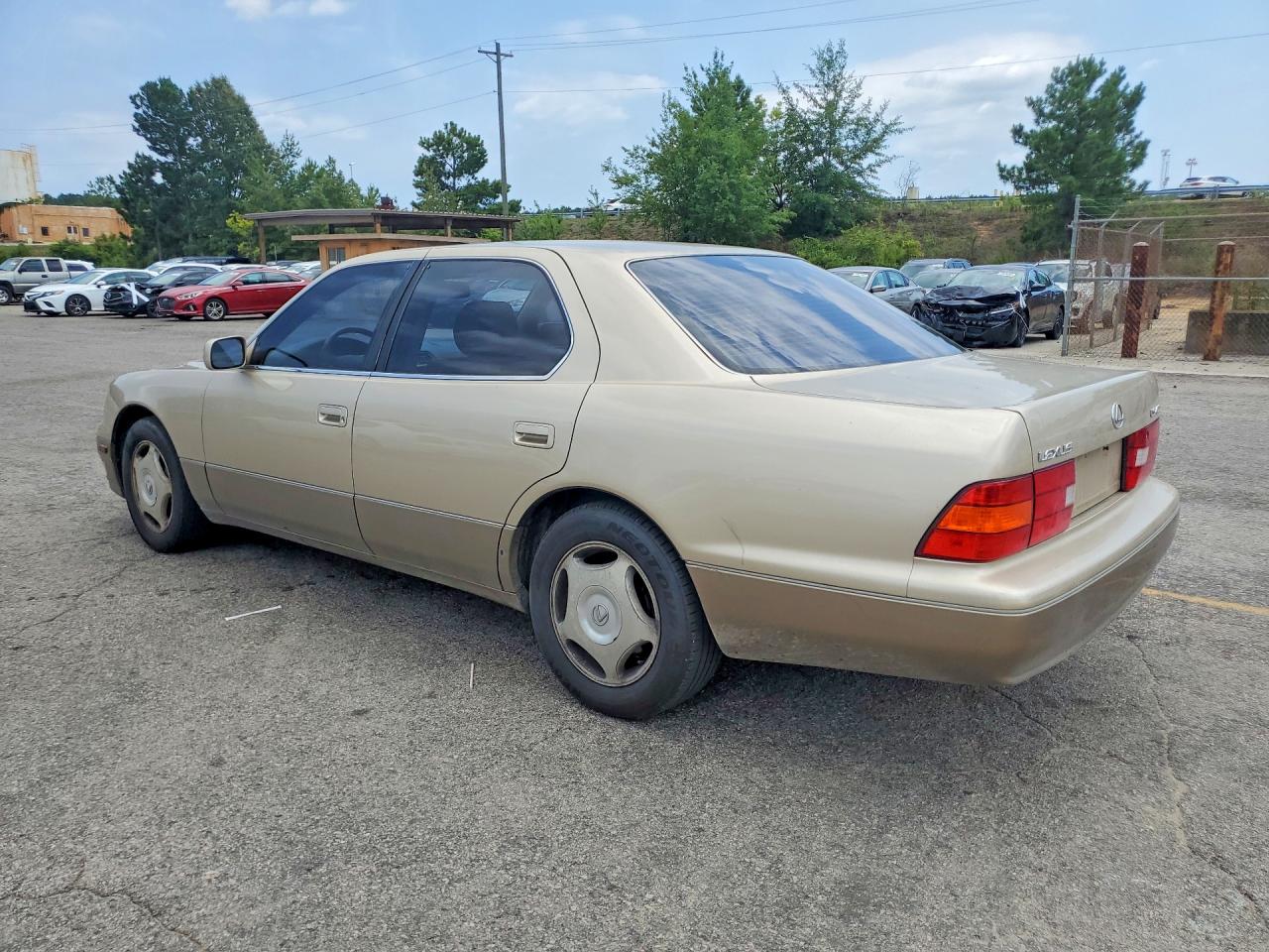 1999 Lexus Ls 400 Tan vin: JT8BH28F4X0142673
