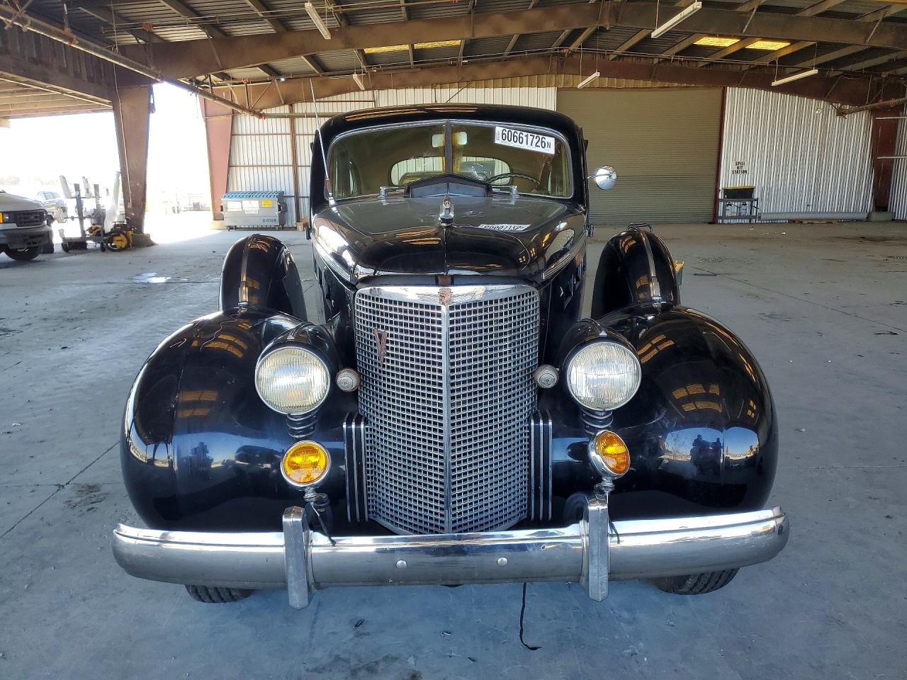 1938 Cadillac 60 Special Black vin: 7270514