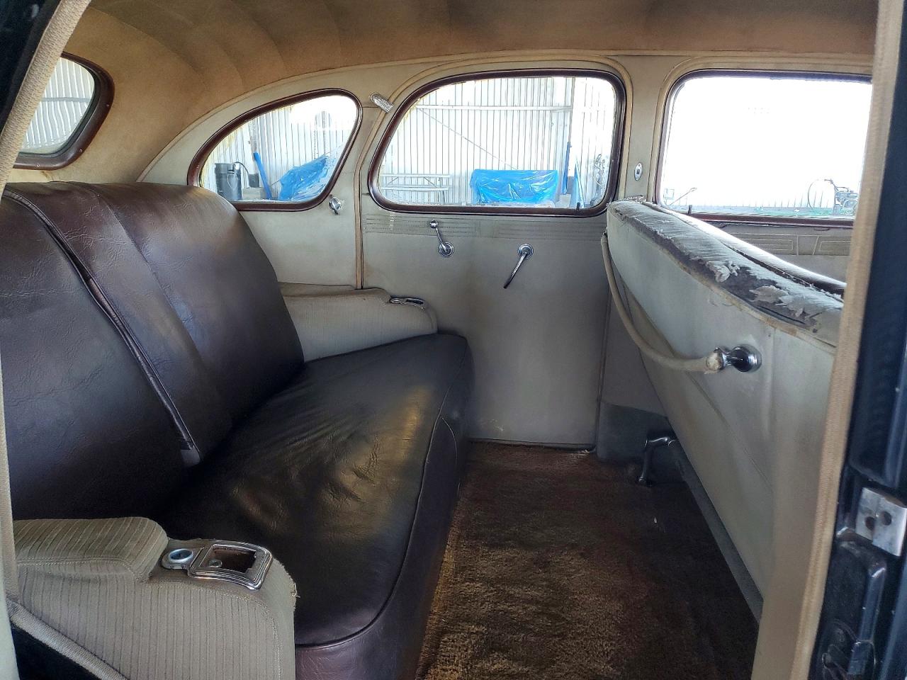 1938 Cadillac 60 Special Black vin: 7270514