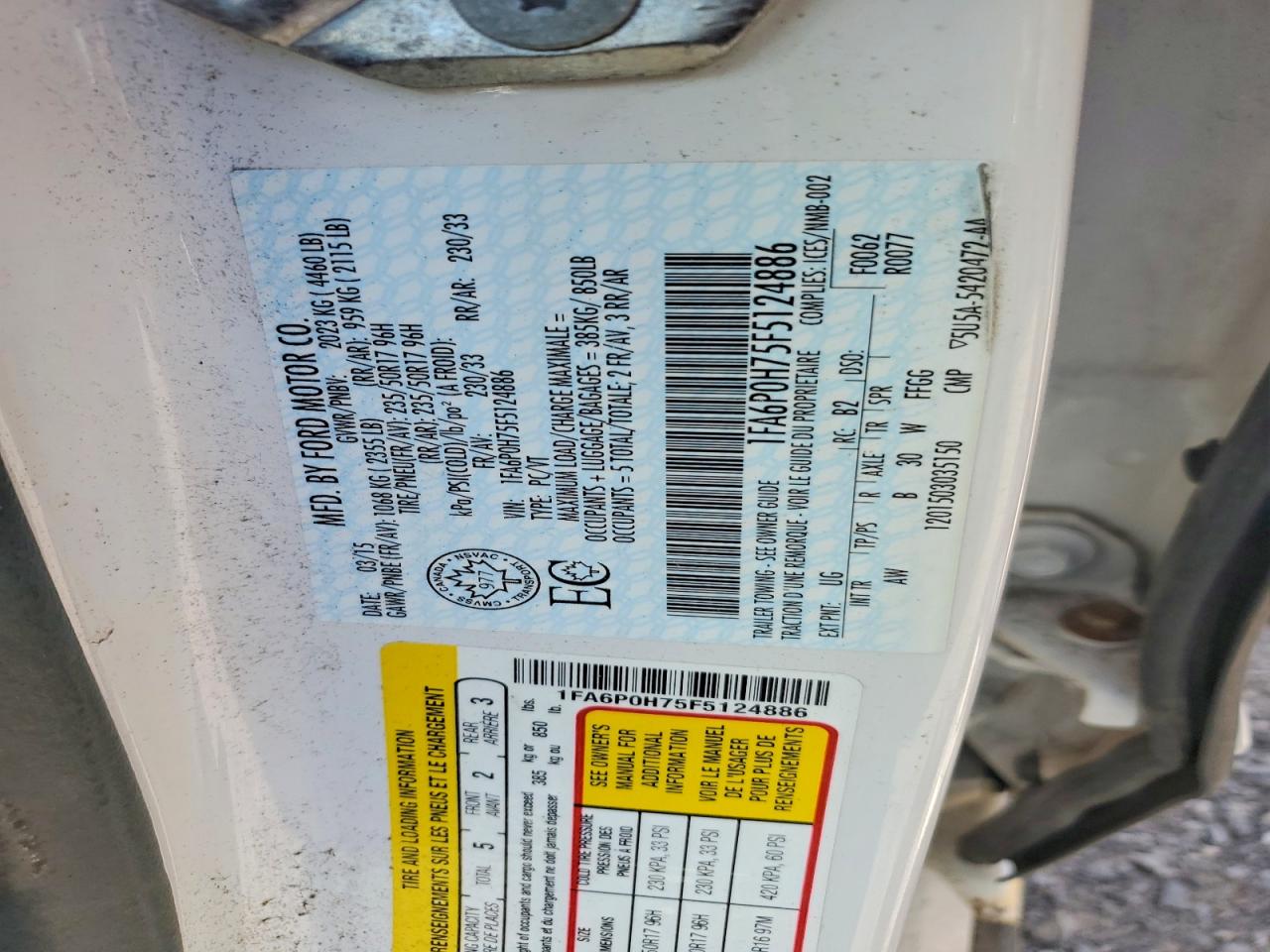 2015 Ford Fusion Se White vin: 1FA6P0H75F5124886