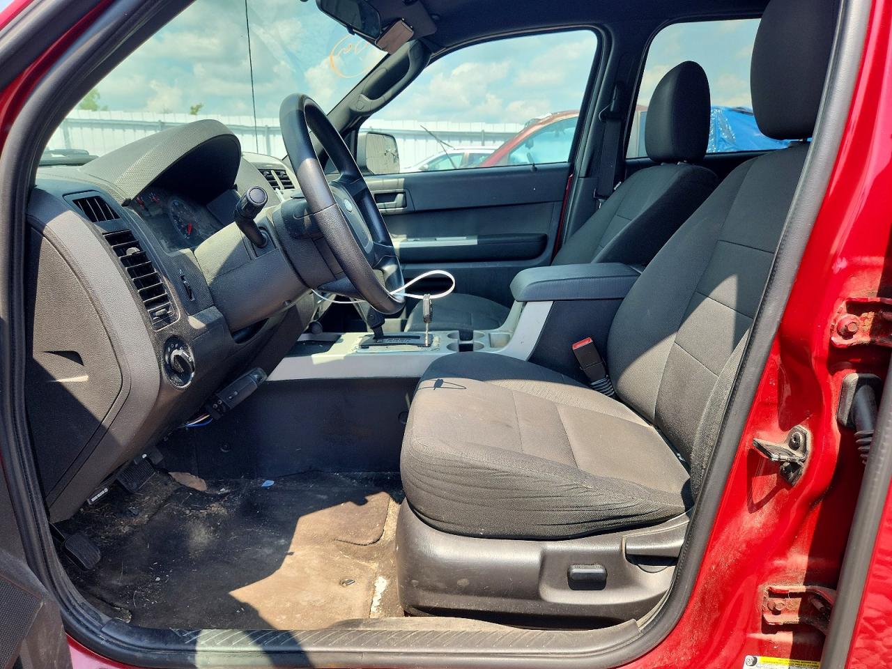 2010 Ford Escape Xlt Red vin: 1FMCU9DG8AKC92446