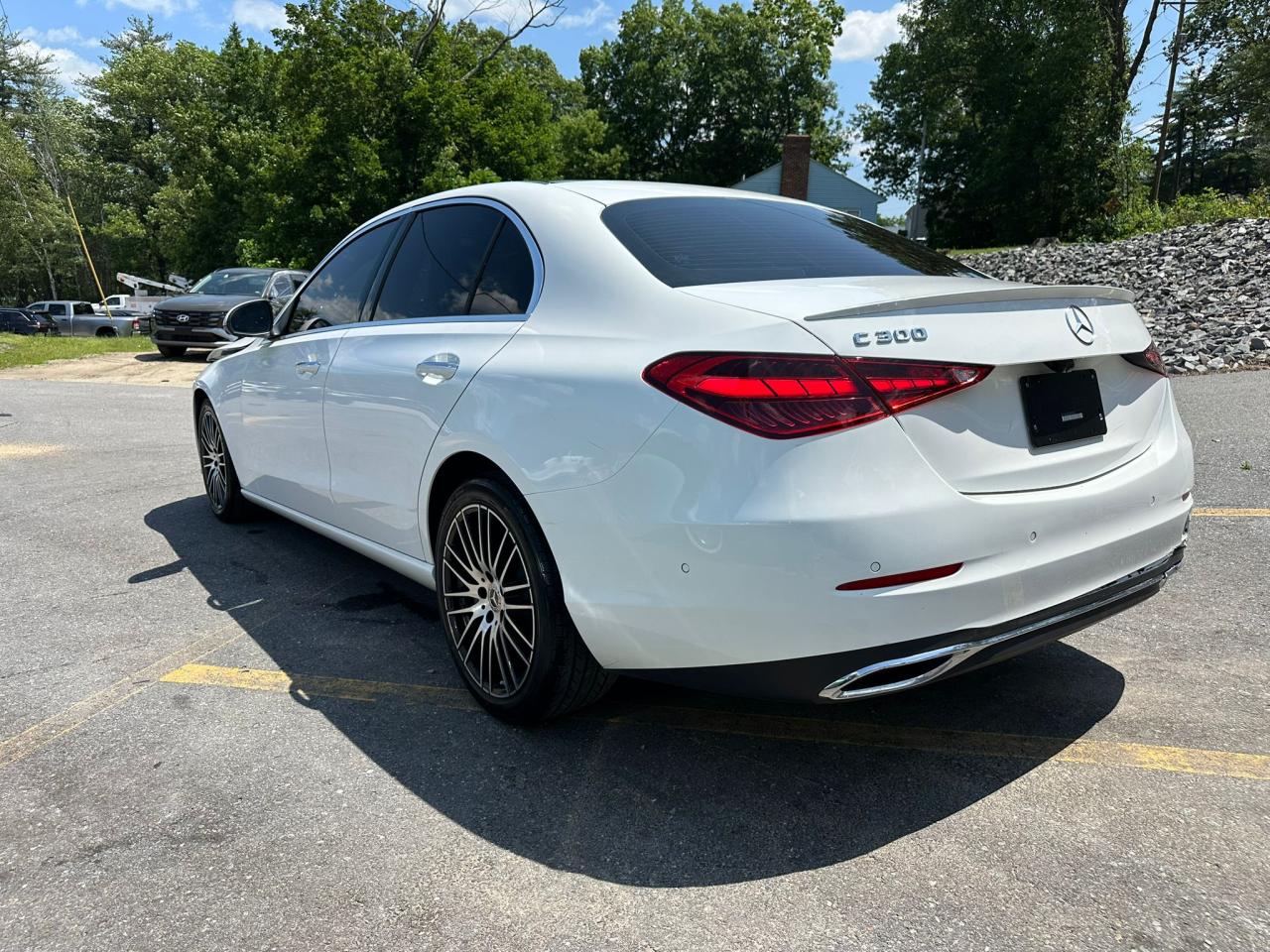 2023 Mercedes-benz C 300 White vin: W1KAF4GB5PR090033