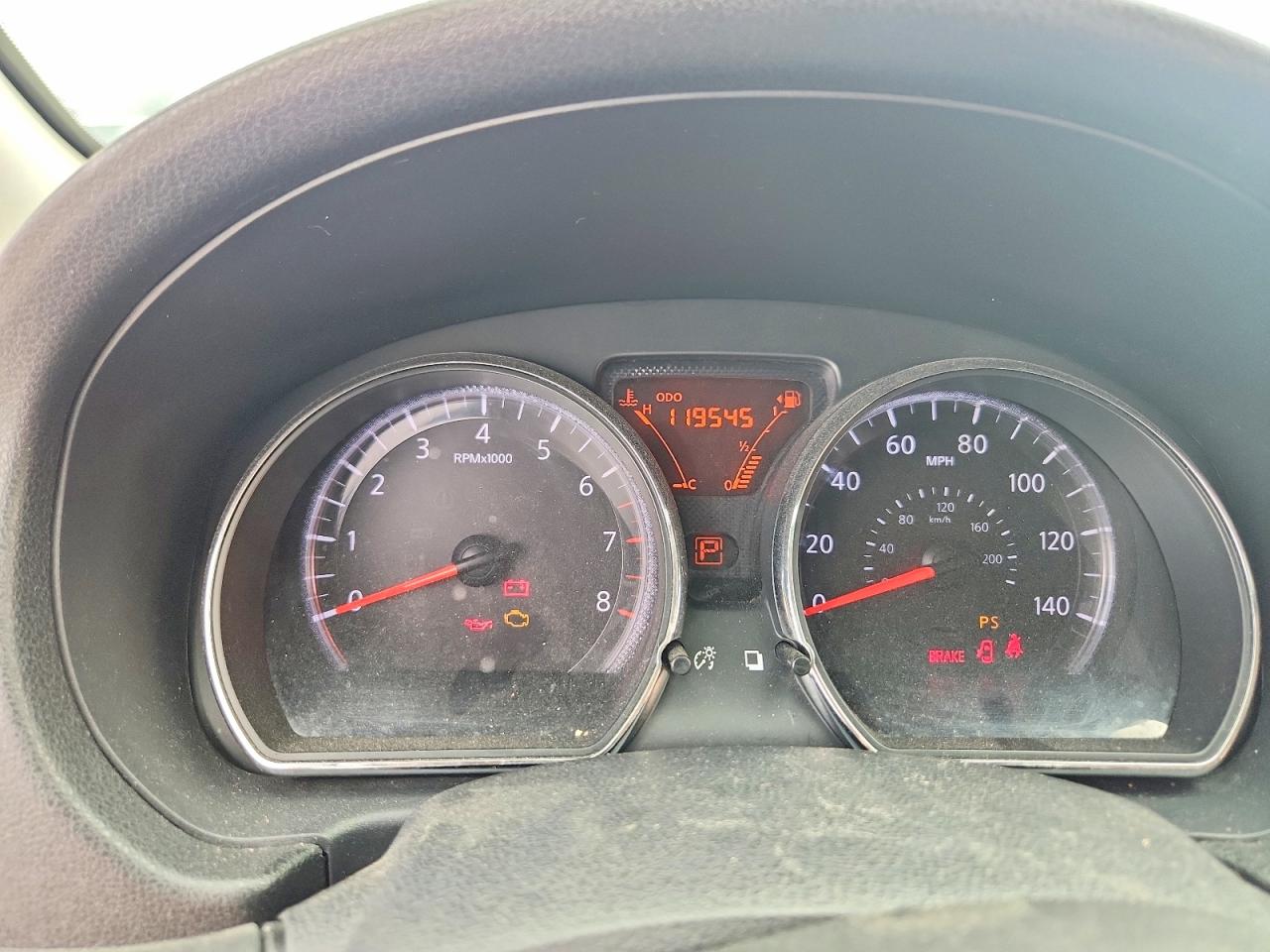 2014 Nissan Versa 1.6 Sv Серебряный vin: 3N1CN7AP3EL835770
