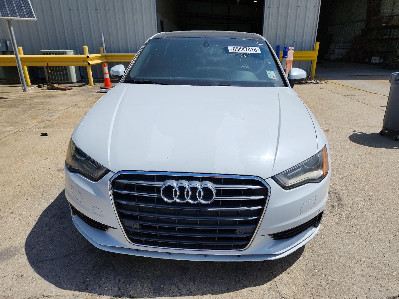 2015 Audi A3 Premium White vin: WAUACGFF9F1128253