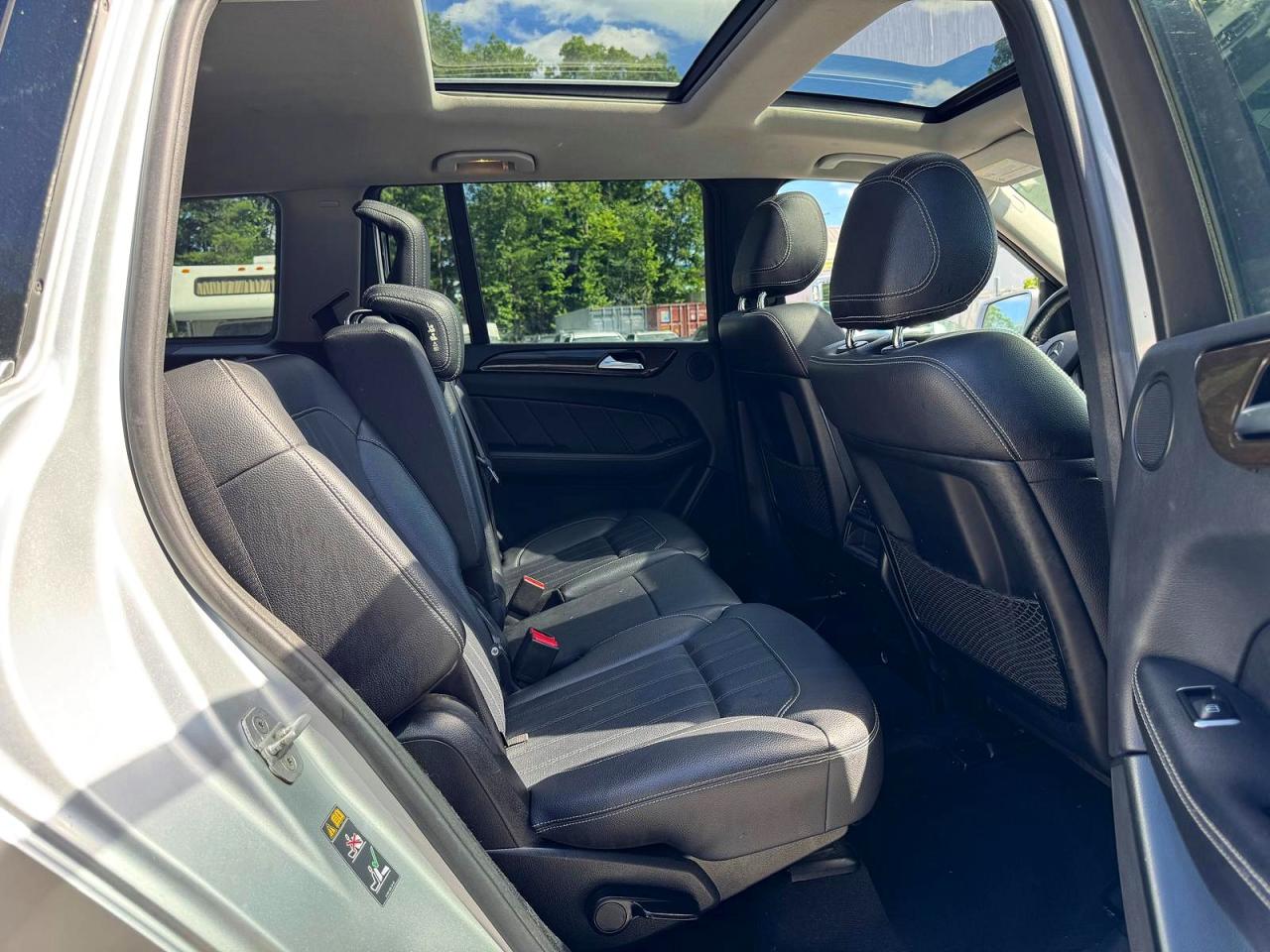 2015 Mercedes-benz Gl 450 4matic Серебряный vin: 4JGDF6EE9FA524883