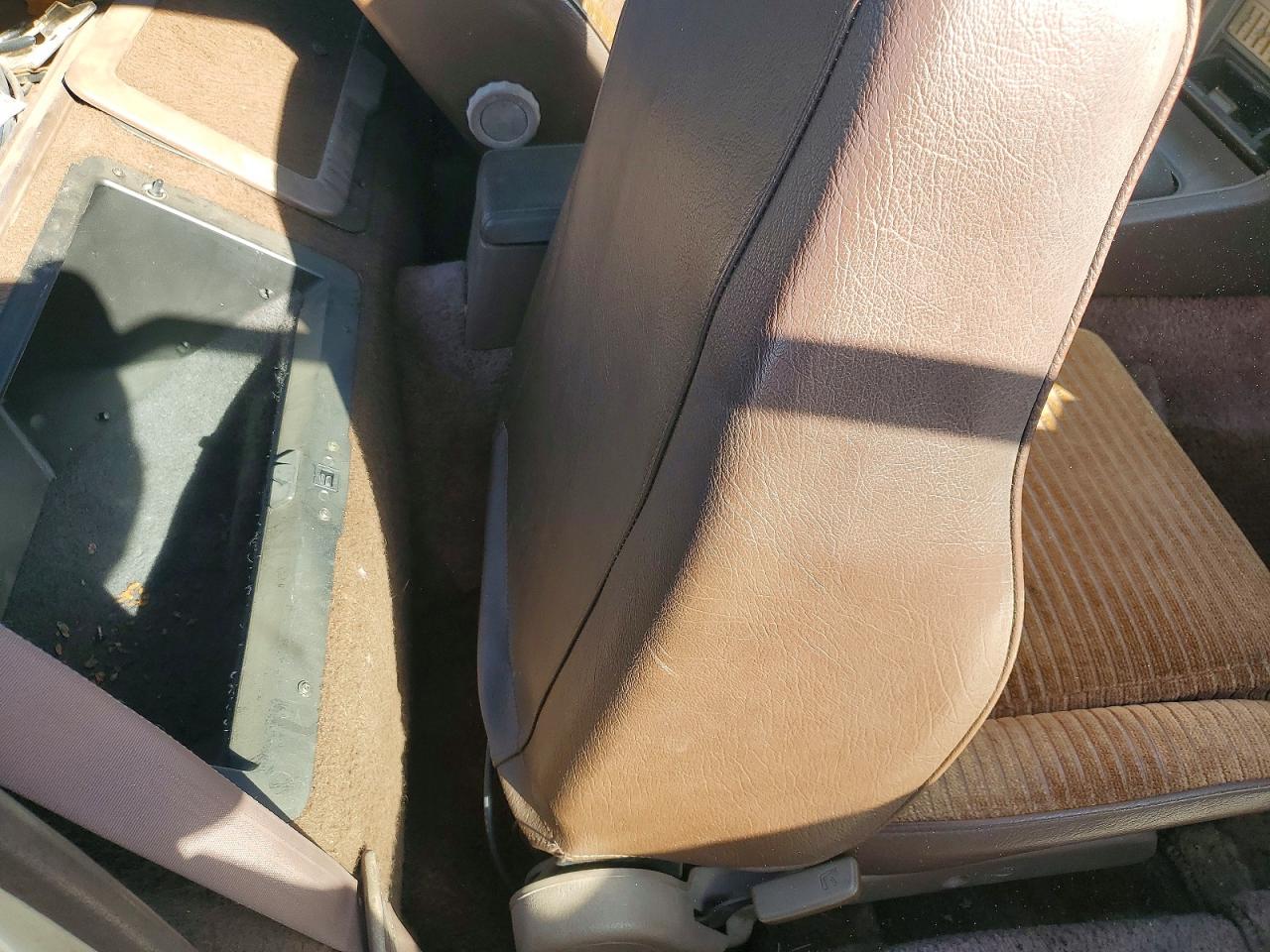 1985 Mazda Rx7 12a Cream vin: JM1FB3313F0886835