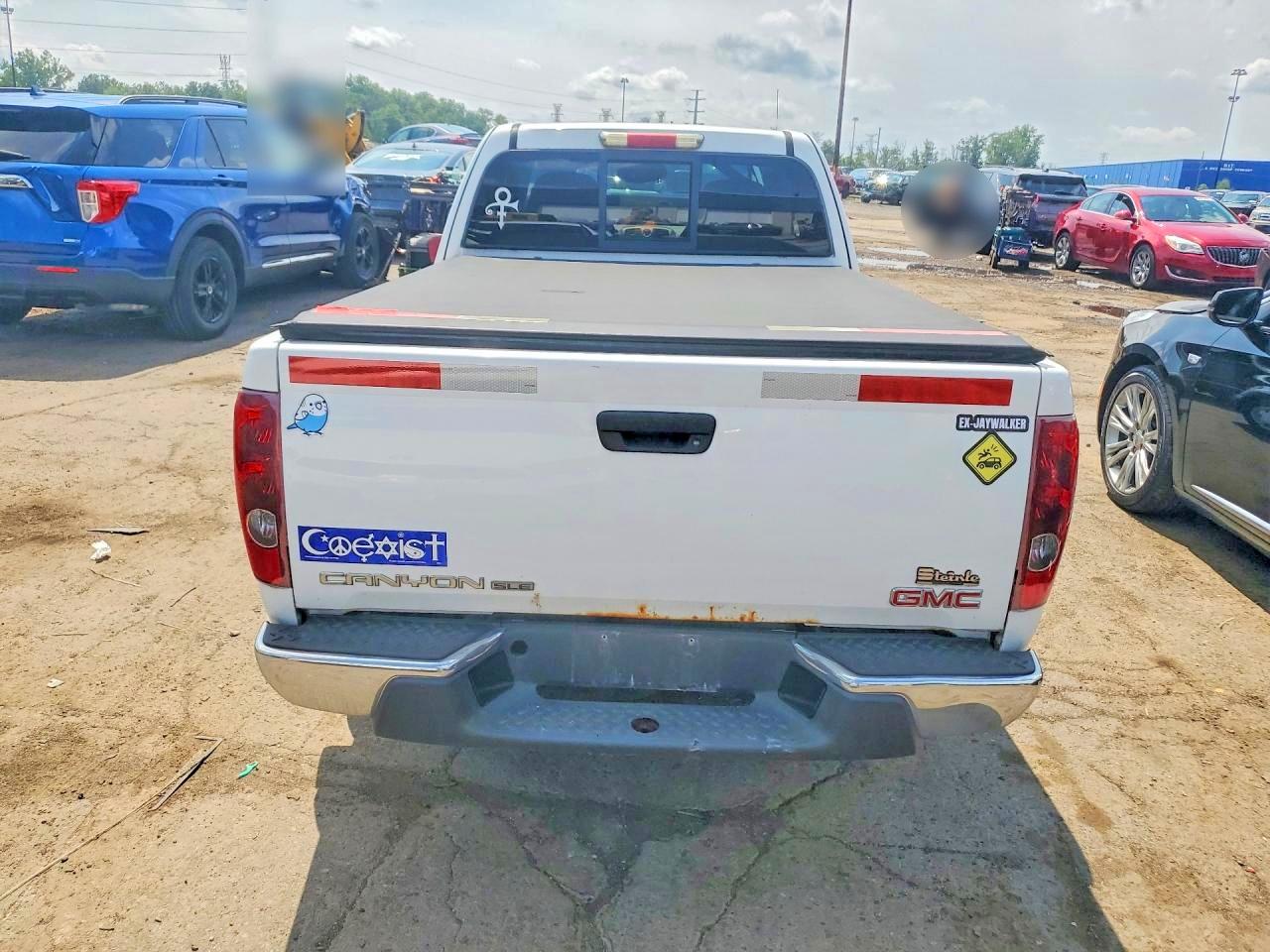 2004 Gmc Canyon White vin: 1GTCS196648126729