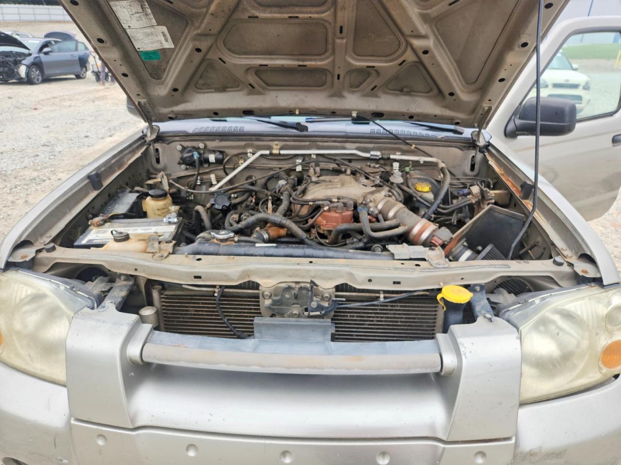 2004 Nissan Frontier Xe-v6 Gray vin: 1N6ED29X54C469155