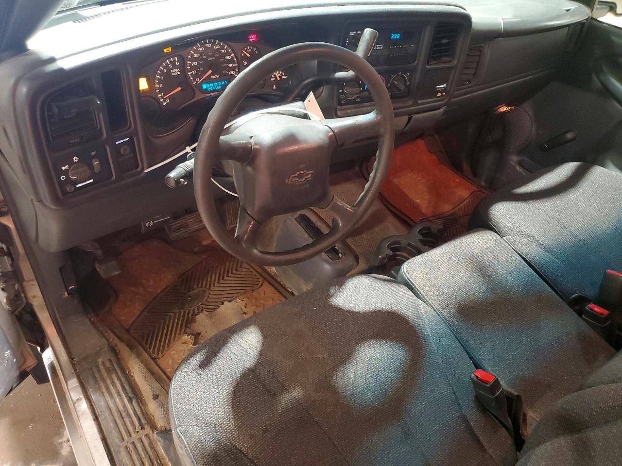2002 Chevrolet Silverado K1500 Silver vin: 1GCEK14W82Z266188