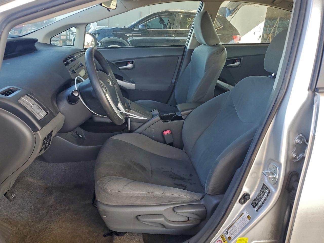 2011 Toyota Prius Two Silver vin: JTDKN3DU7B1467311