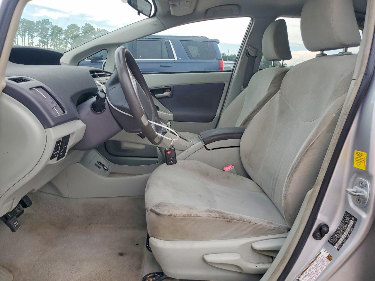 2011 Toyota Prius Two Silver vin: JTDKN3DU5B0276511
