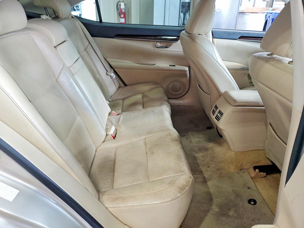 2013 Lexus Es 350 Gold vin: JTHBK1GG3D2075215