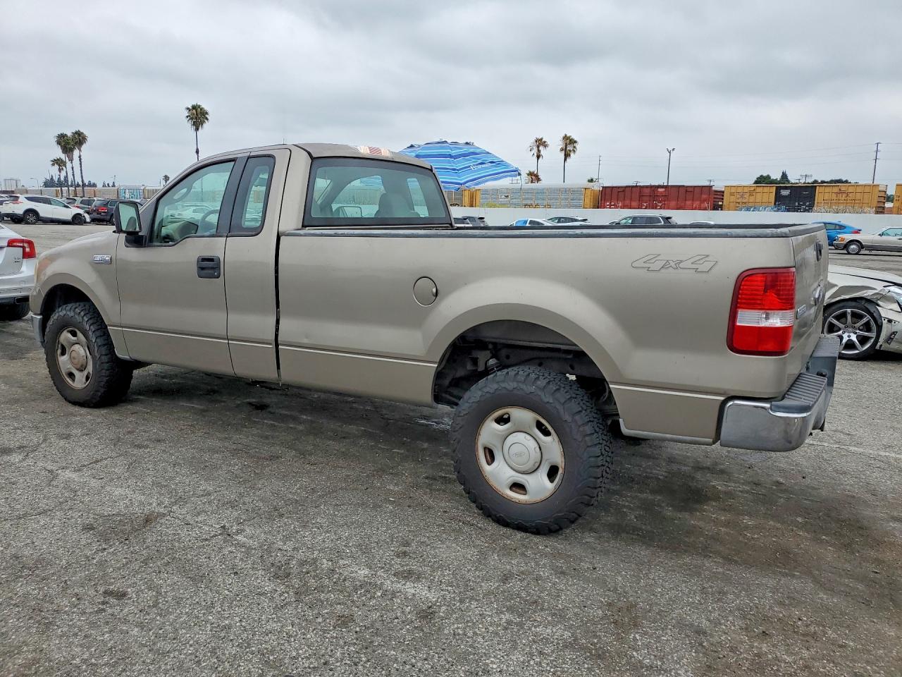 2004 Ford F150 Tan vin: 1FTRF14544NB71313