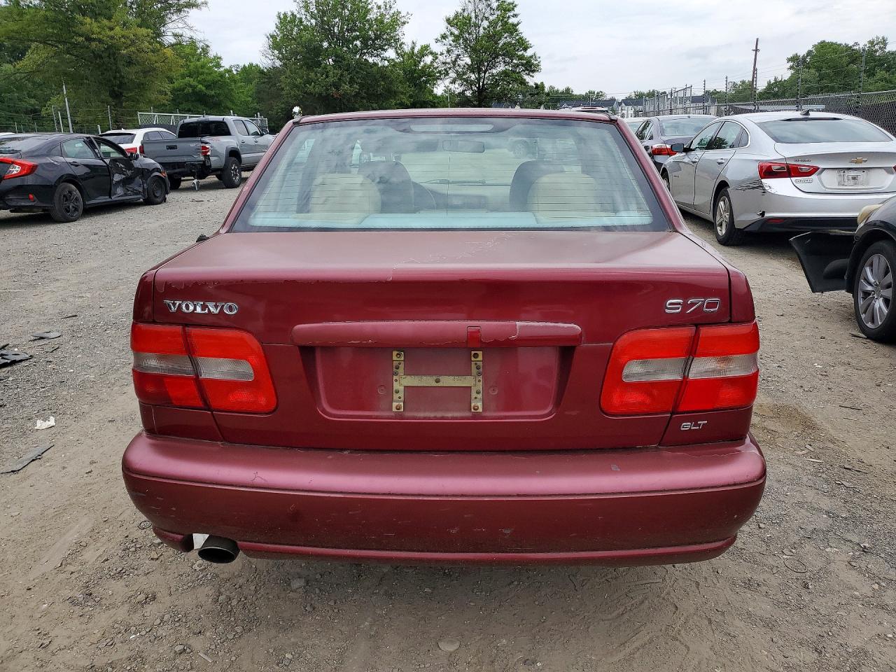 1998 Volvo S70 Glt Burgundy vin: YV1LS564XW2438790