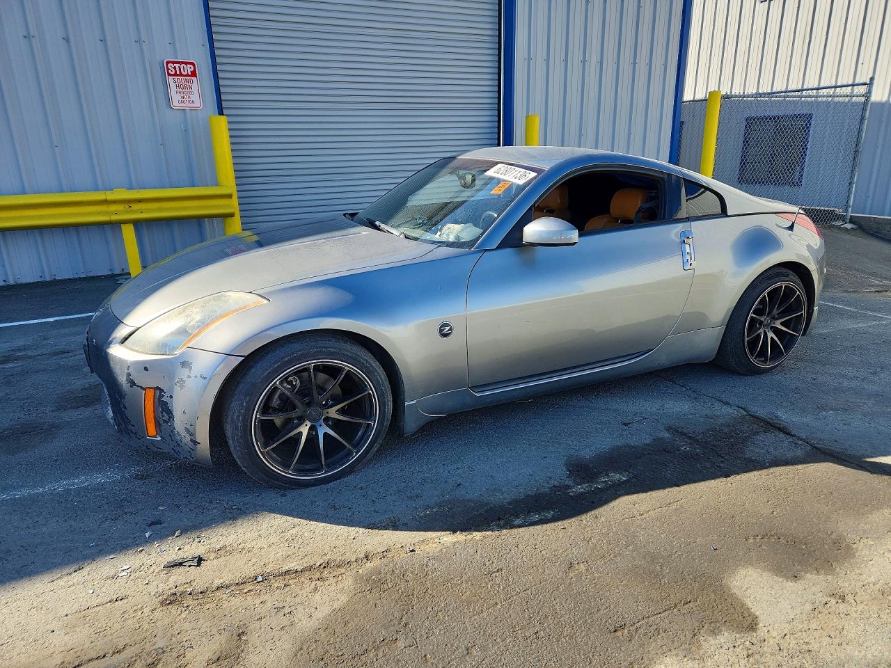 2005 Nissan 350z Base Silver vin: JN1AZ34D35M608610