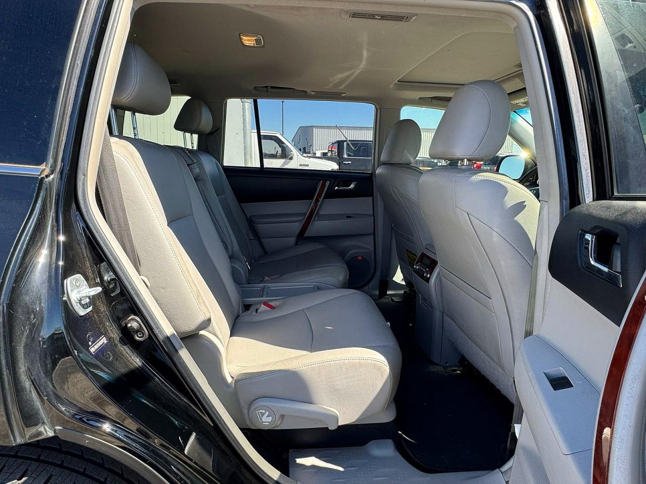 2013 Toyota Highlander Hybrid Limited Black vin: JTEDC3EH0D2015337