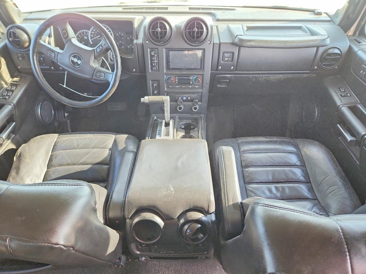 2007 Hummer H2 White vin: 5GRGN23U17H100516