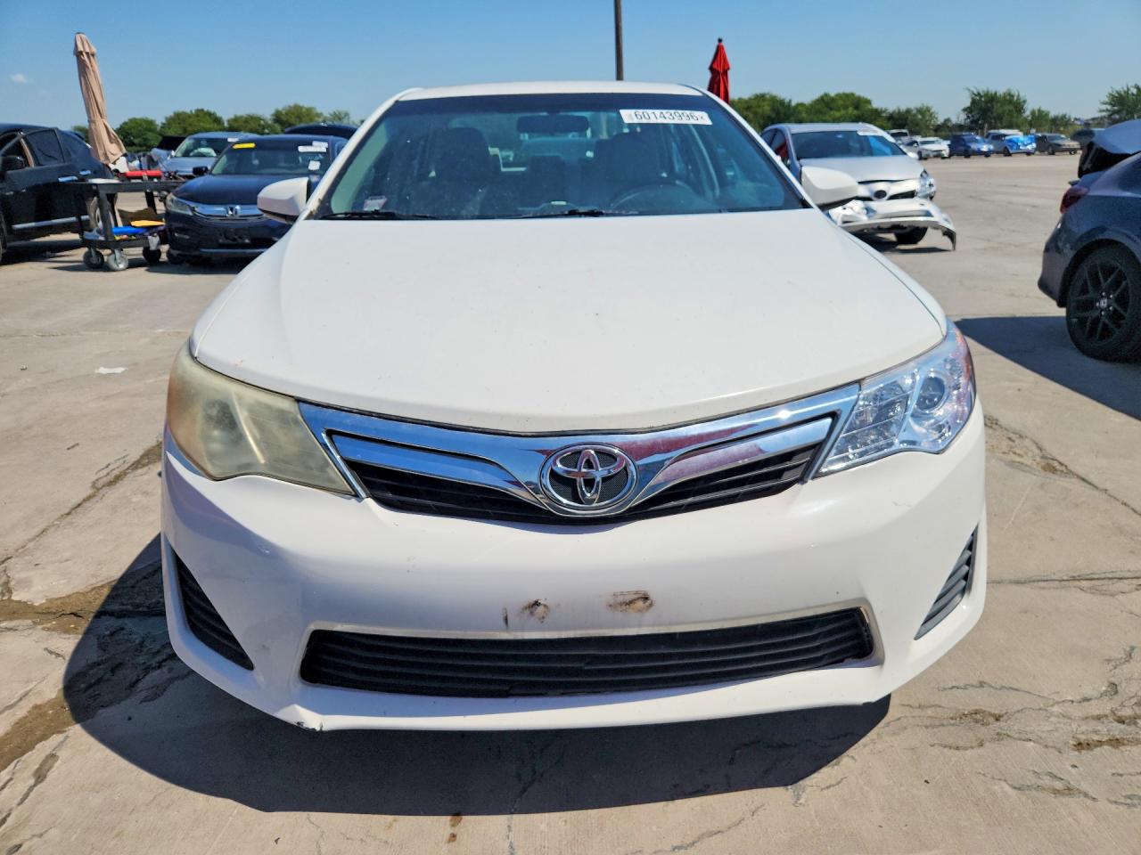 2012 Toyota Camry Le White vin: 4T1BF1FK2CU530971