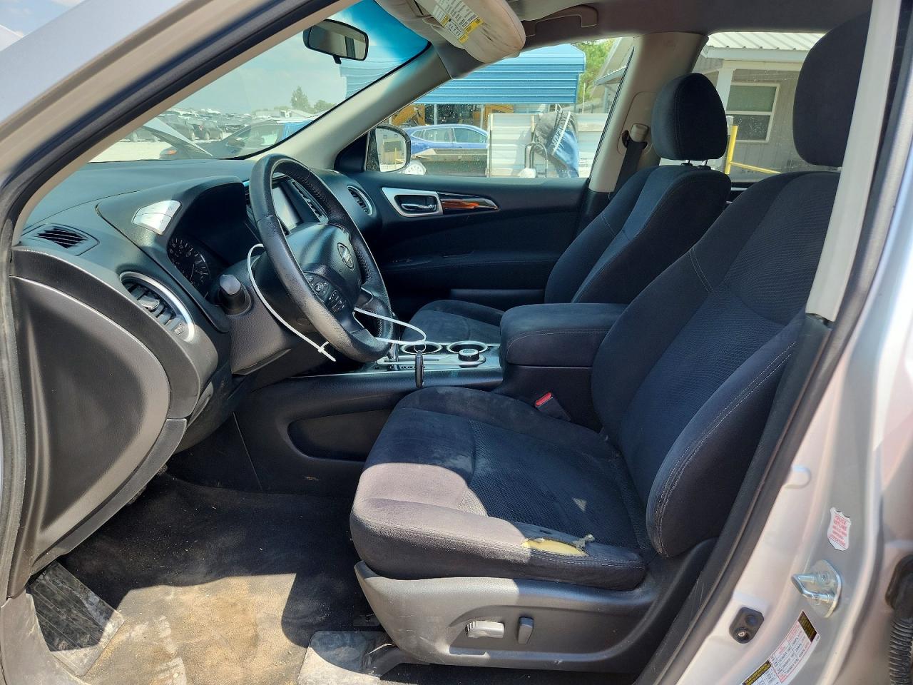 2013 Nissan Pathfinder S Silver vin: 5N1AR2MM6DC631564