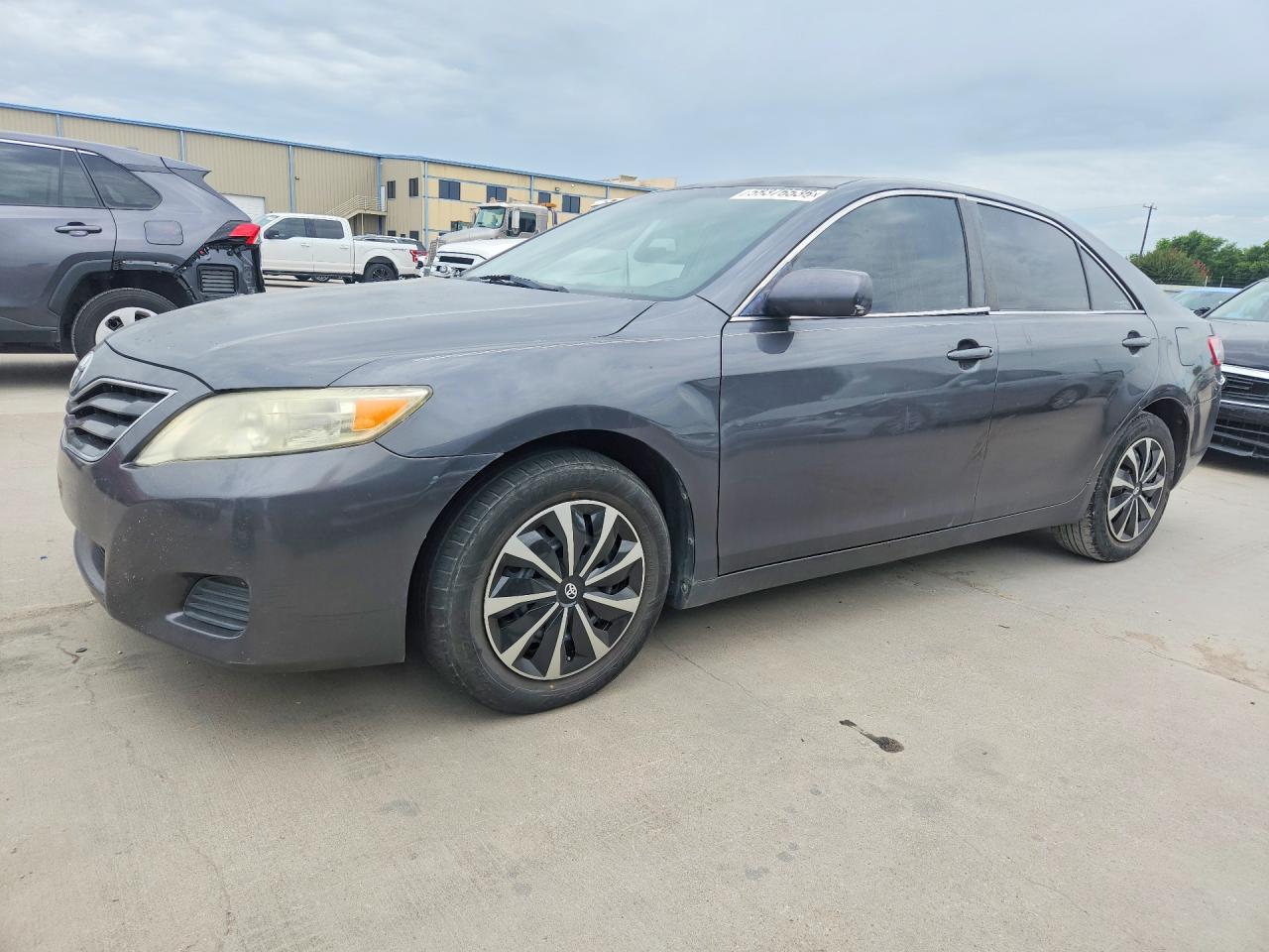 2011 Toyota Camry Le Серый vin: 4T1BF3EK2BU610332