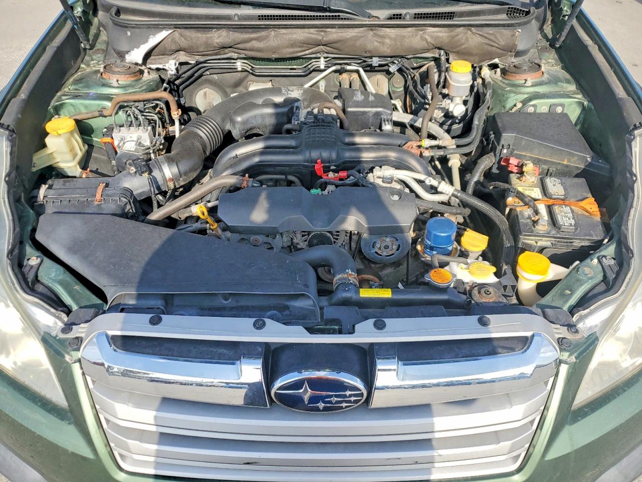 2013 Subaru Outback 2.5i Premium Green vin: 4S4BRCCC8D3264007