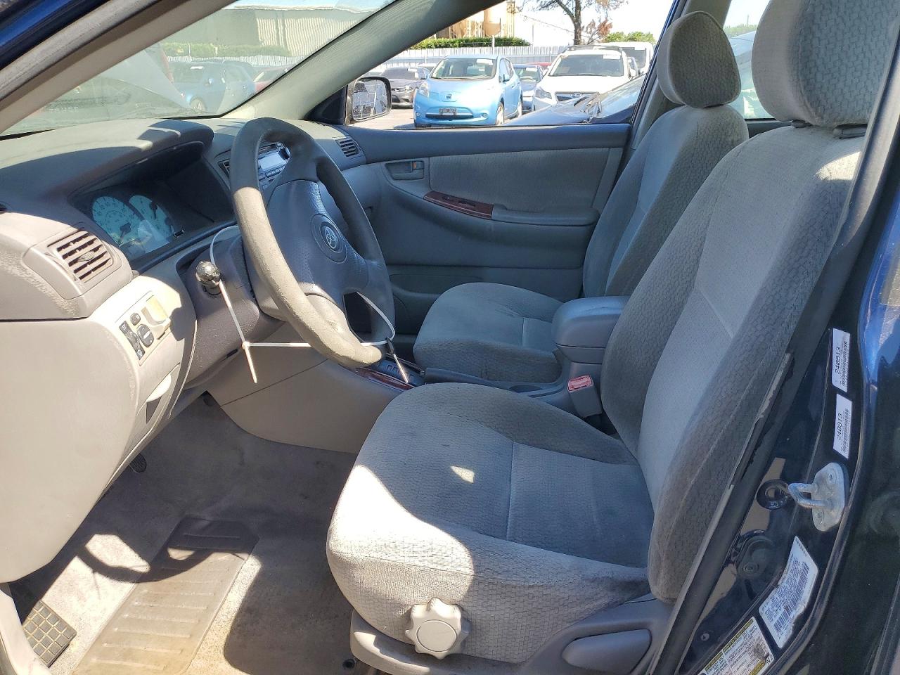 2004 Toyota Corolla Le Blue vin: 1NXBR32E84Z260617