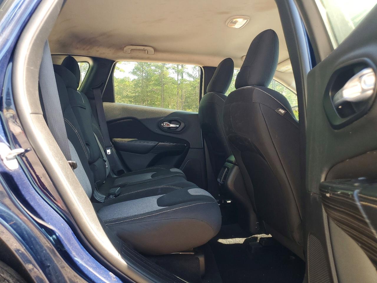 2014 Jeep Cherokee Sport Blue vin: 1C4PJLAB3EW144157
