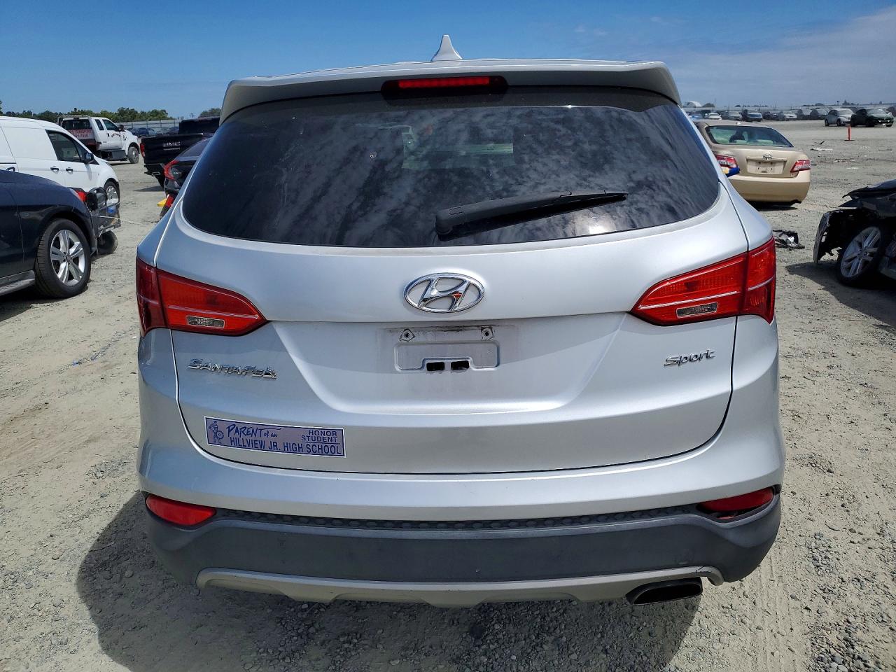 2015 Hyundai Santa Fe Sport 2.4l Silver vin: 5XYZT3LB1FG265543