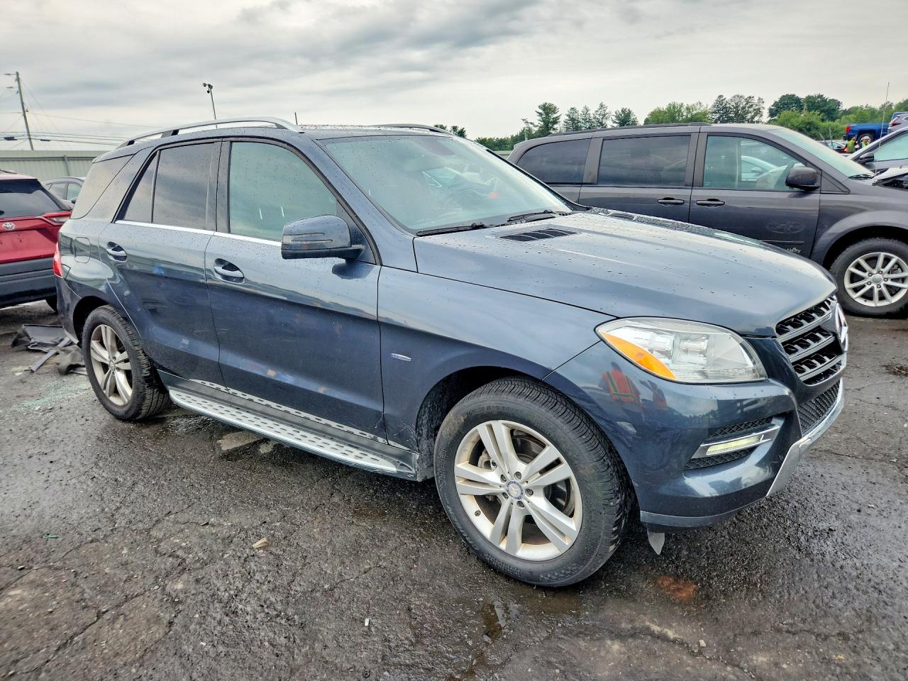 2012 Mercedes-benz Ml 350 4matic Gray vin: 4JGDA5HB2CA042763