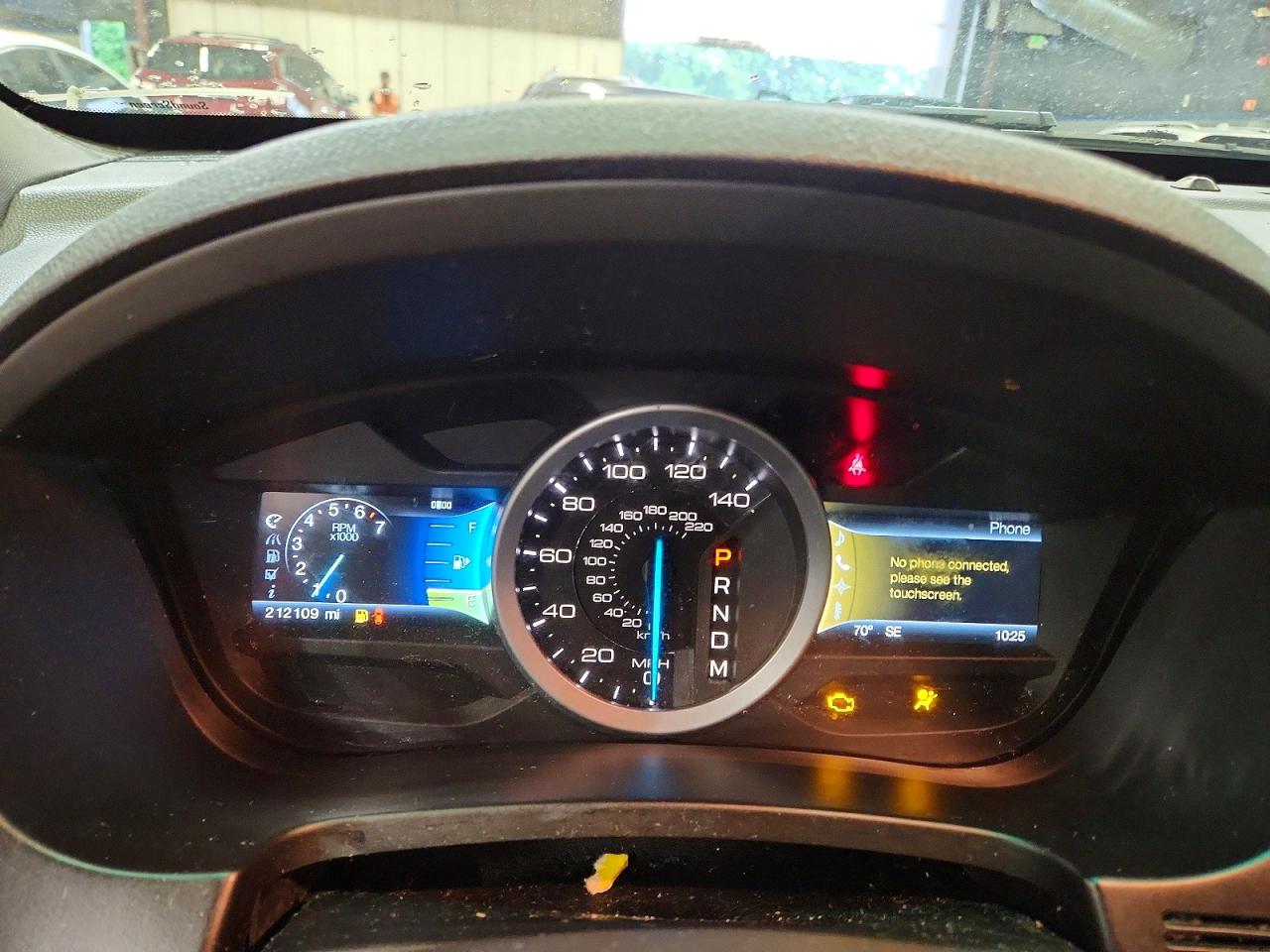2012 Ford Explorer Xlt White vin: 1FMHK8D89CGB04019